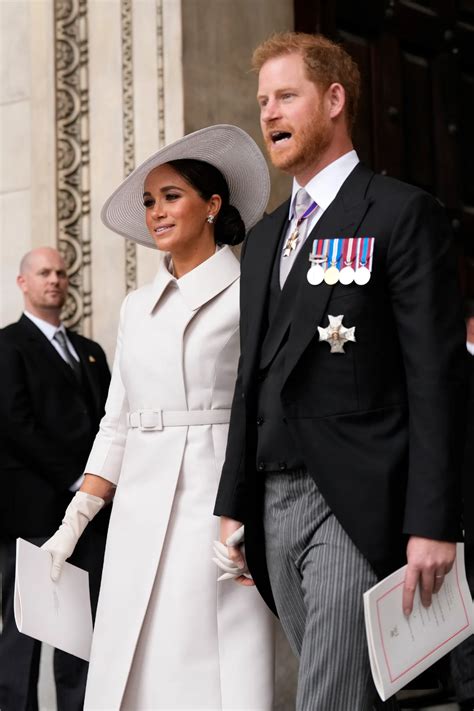 dior haute couture 2022 meghan markle|Meghan Markle Makes a Stylish Return to London in Dior.